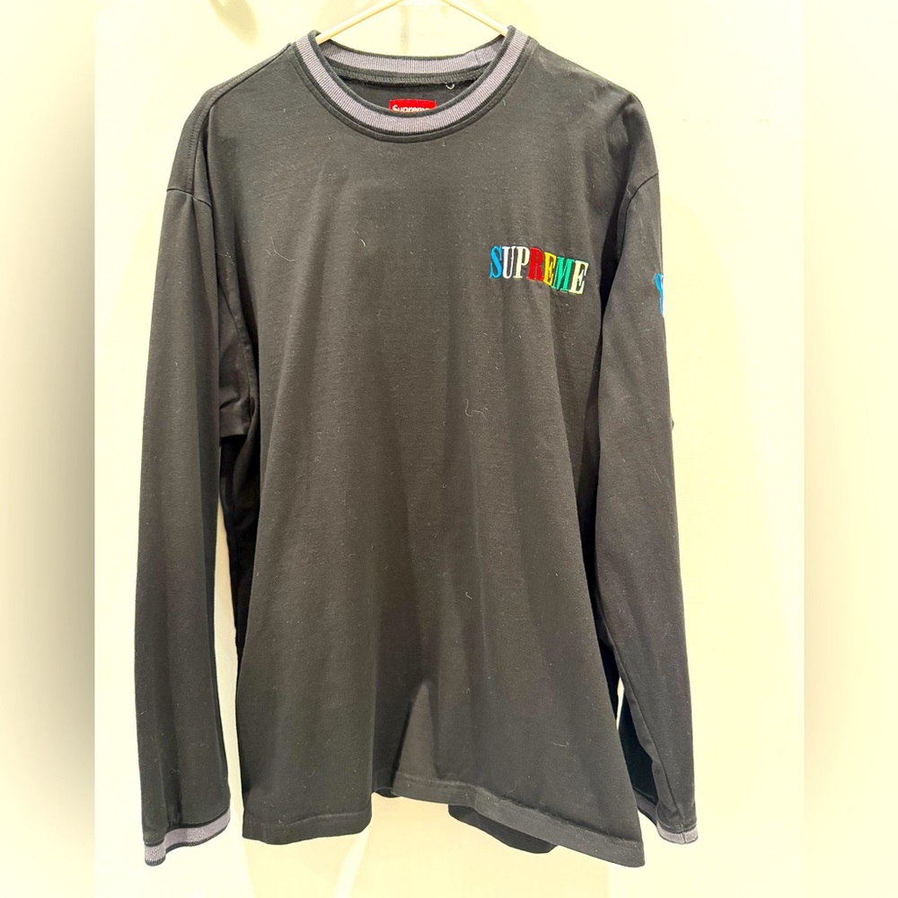 Supreme tee